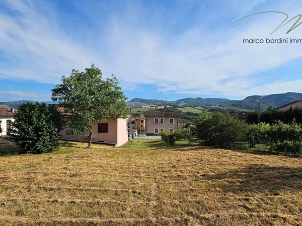 terreno agricolo in vendita a Collecchio