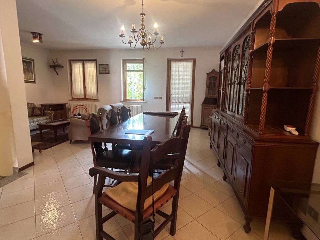 casa indipendente in vendita a Collecchio in zona Madregolo