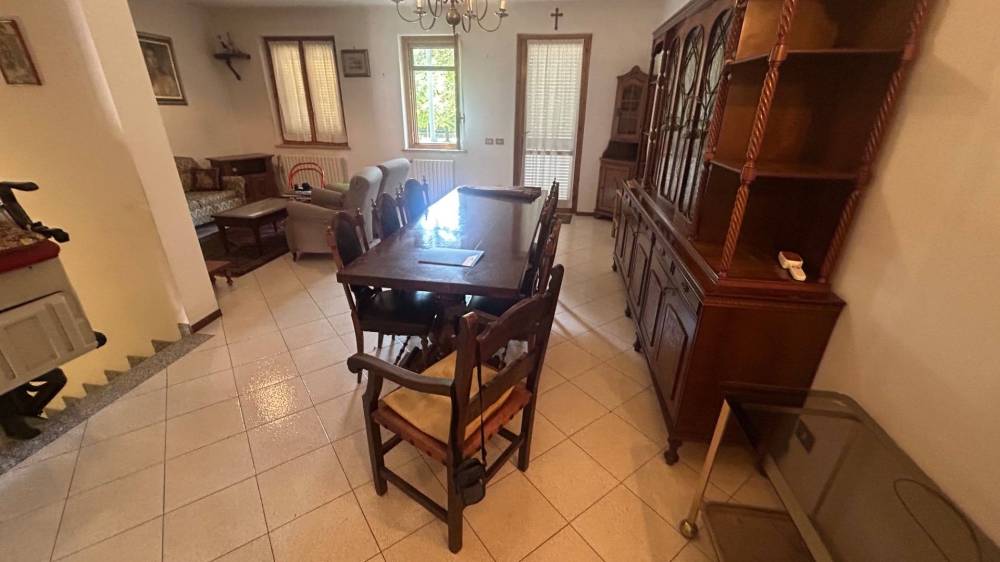 casa indipendente in vendita a Collecchio in zona Madregolo