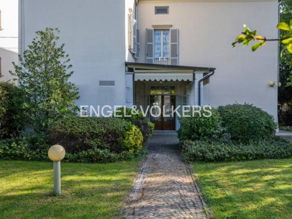 casa indipendente in vendita a Collecchio in zona Lemignano