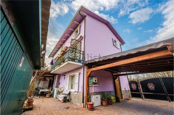 appartamento in vendita a Collecchio in zona Lemignano