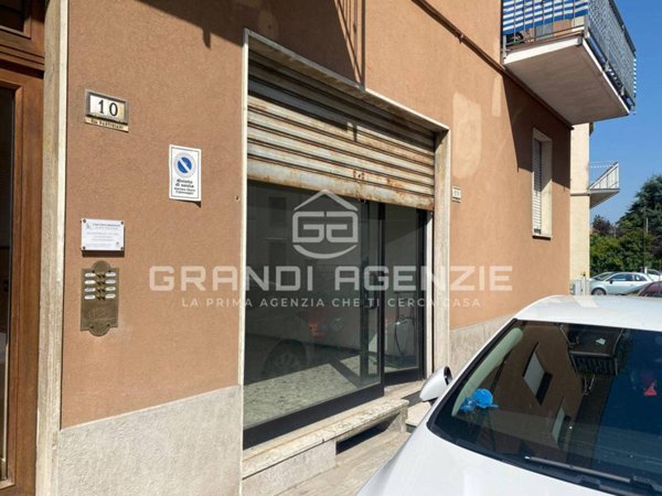 negozio in vendita a Collecchio