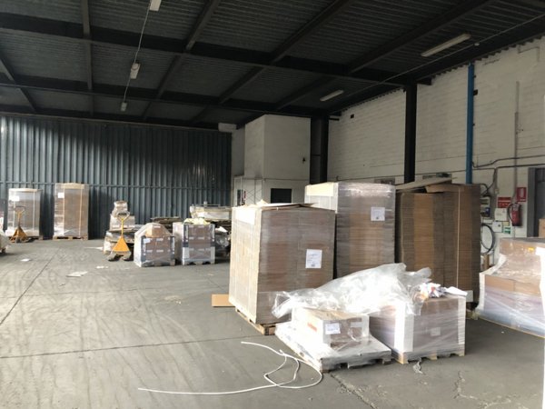 capannone in vendita a Collecchio in zona Lemignano