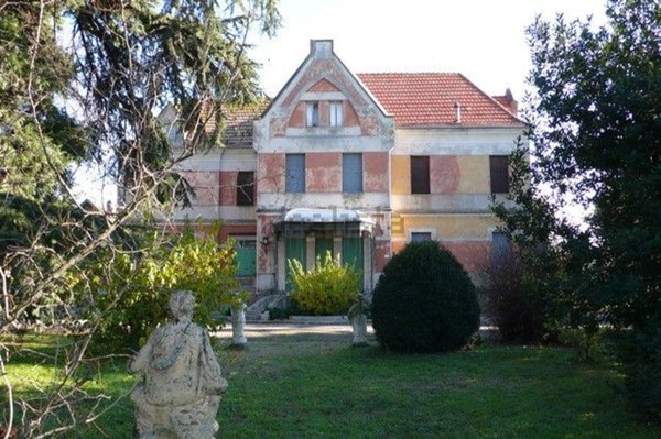 casa indipendente in vendita a Collecchio