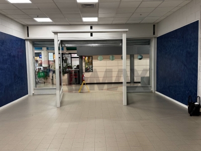 negozio in vendita a Collecchio