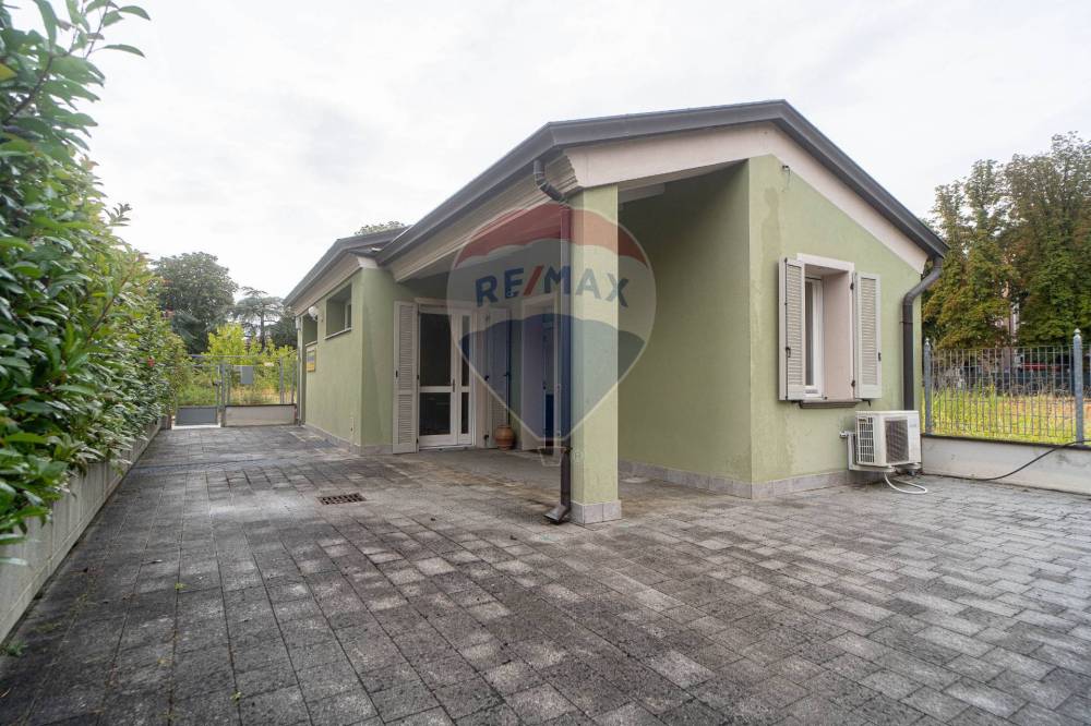 casa indipendente in vendita a Collecchio