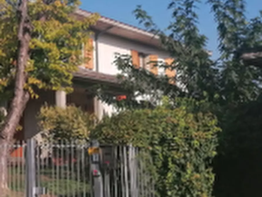 casa indipendente in vendita a Collecchio in zona San Martino Sinzano