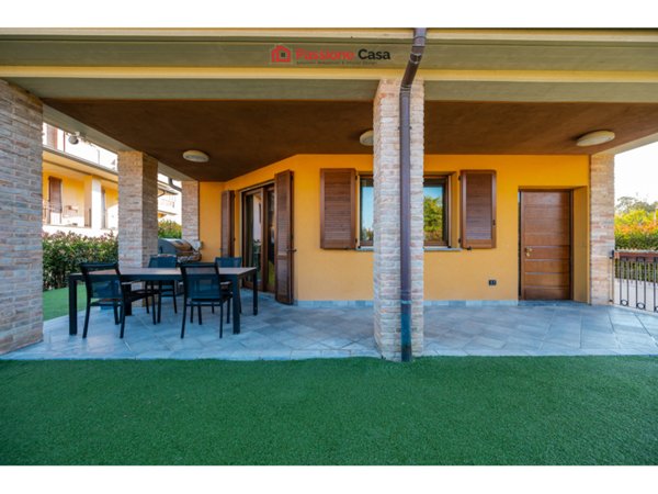 casa indipendente in vendita a Collecchio