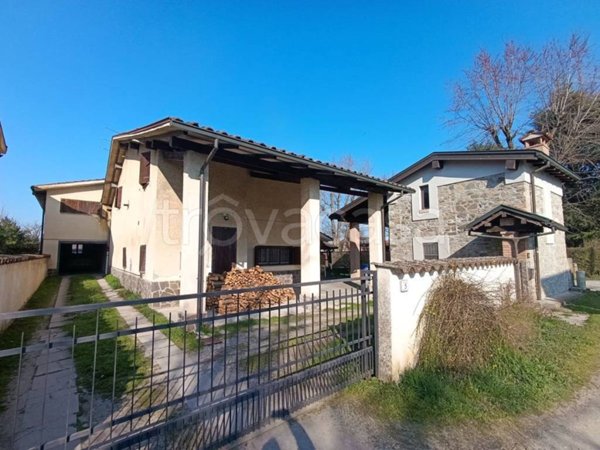 casa indipendente in vendita a Collecchio