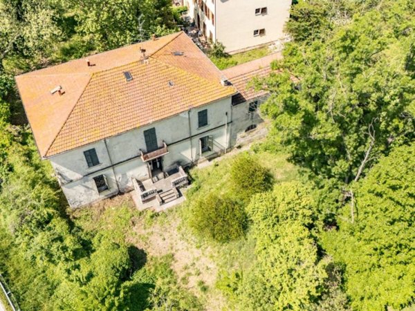 villa in vendita a Collecchio in zona Lemignano