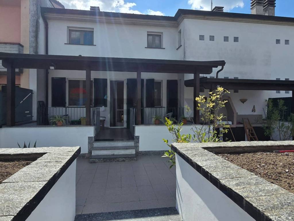 casa indipendente in vendita a Collecchio