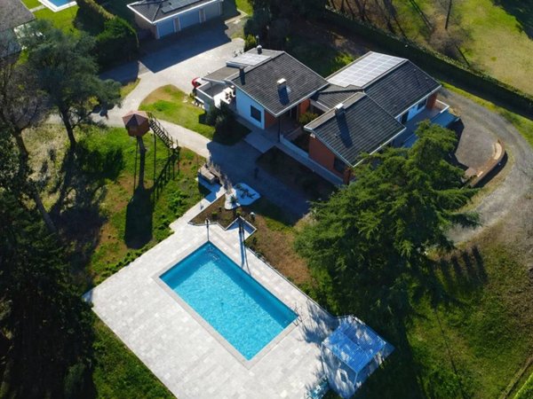 casa indipendente in vendita a Collecchio