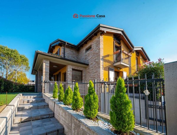 casa indipendente in vendita a Collecchio