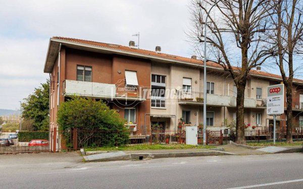 appartamento in vendita a Collecchio in zona Ozzano Taro