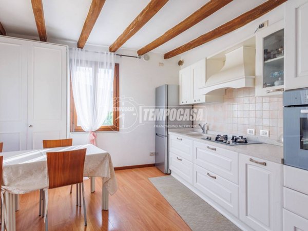 appartamento in vendita a Collecchio in zona Gaiano