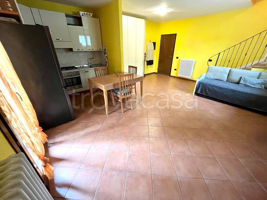 appartamento in vendita a Collecchio in zona Ozzano Taro