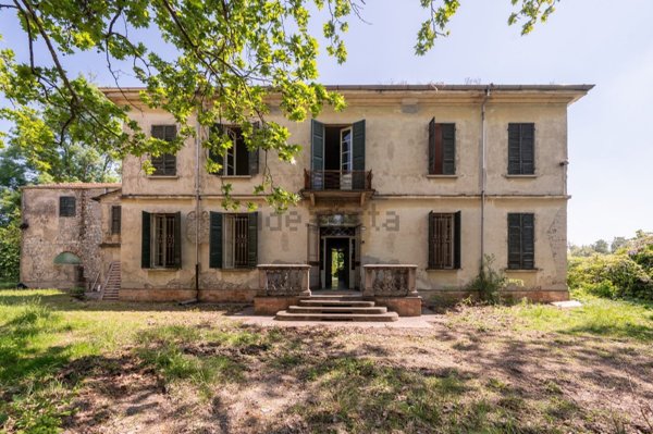 villa in vendita a Collecchio in zona Lemignano