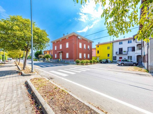 appartamento in vendita a Collecchio in zona San Martino Sinzano
