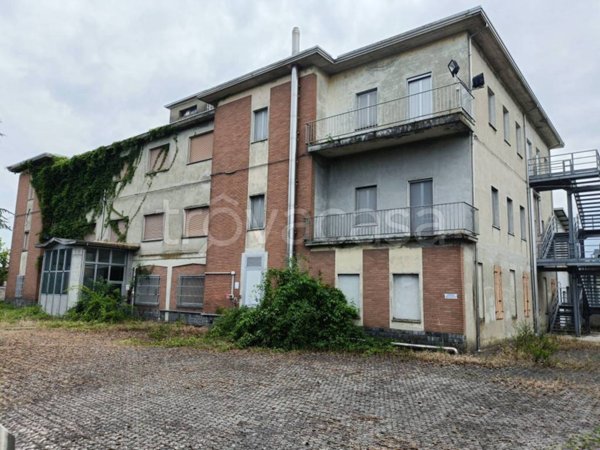 appartamento in vendita a Collecchio in zona San Martino Sinzano