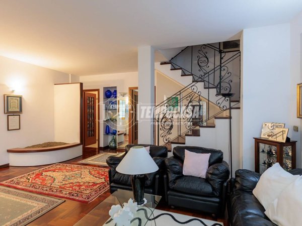 casa indipendente in vendita a Collecchio