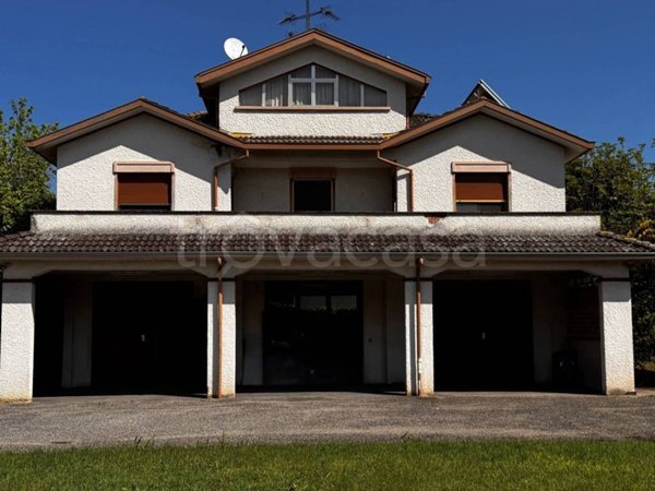casa indipendente in vendita a Collecchio