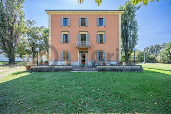 casa indipendente in vendita a Collecchio