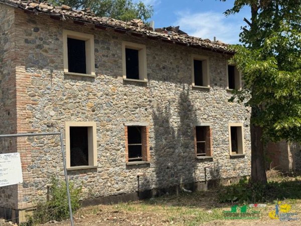 casa indipendente in vendita a Collecchio
