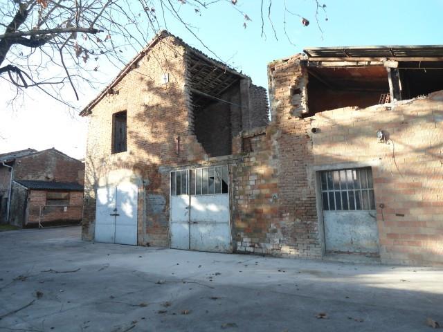 casa indipendente in vendita a Colorno in zona Sanguigna