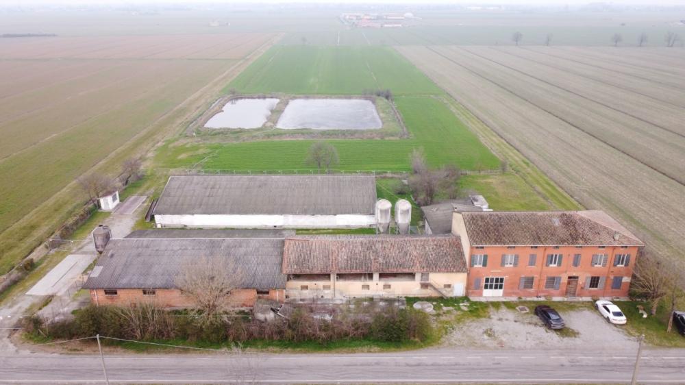 azienda agricola in vendita a Colorno