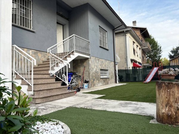 casa indipendente in vendita a Colorno