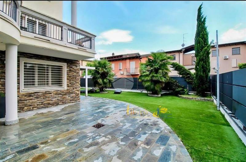 casa indipendente in vendita a Colorno