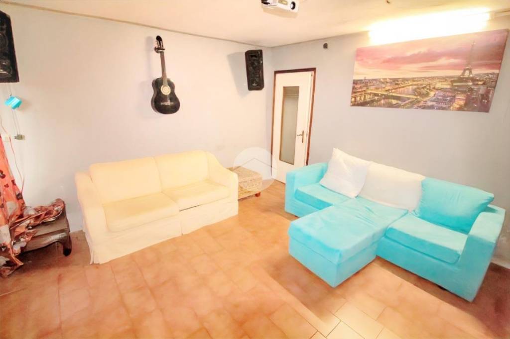 casa indipendente in vendita a Colorno in zona Copermio