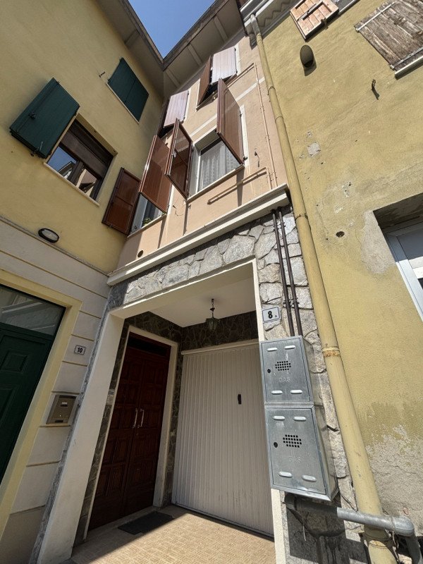 casa indipendente in vendita a Colorno