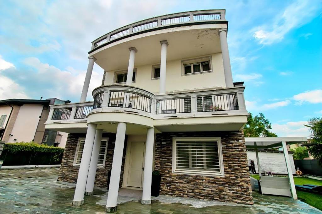 casa indipendente in vendita a Colorno