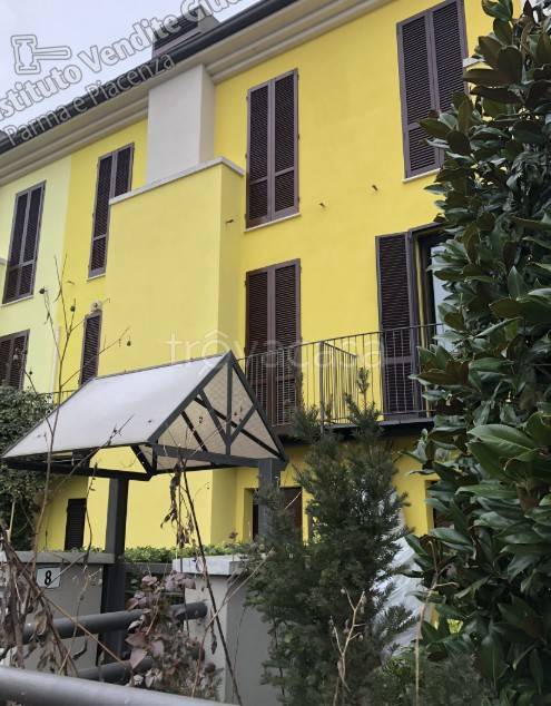 casa indipendente in vendita a Colorno