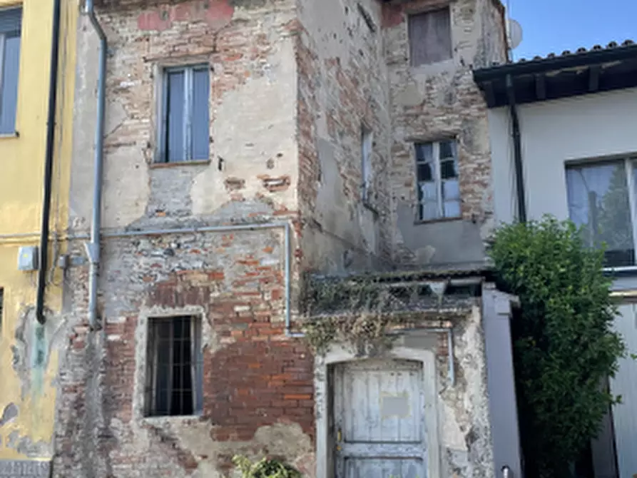 casa indipendente in vendita a Colorno