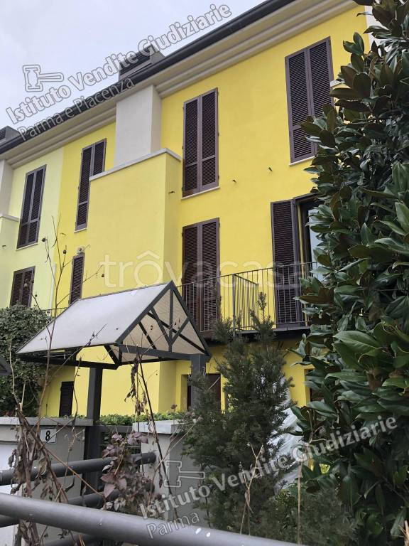 casa indipendente in vendita a Colorno