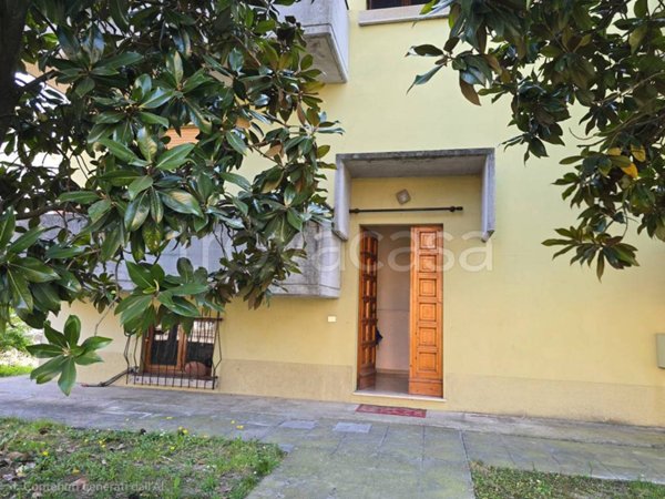 casa indipendente in vendita a Colorno in zona Vedole