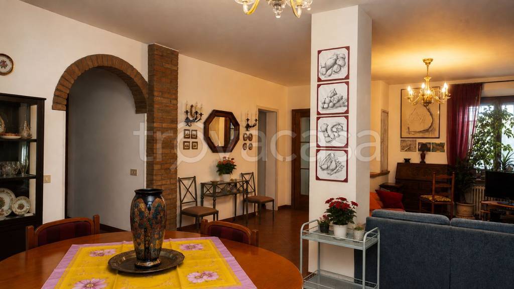 casa indipendente in vendita a Colorno in zona Copermio
