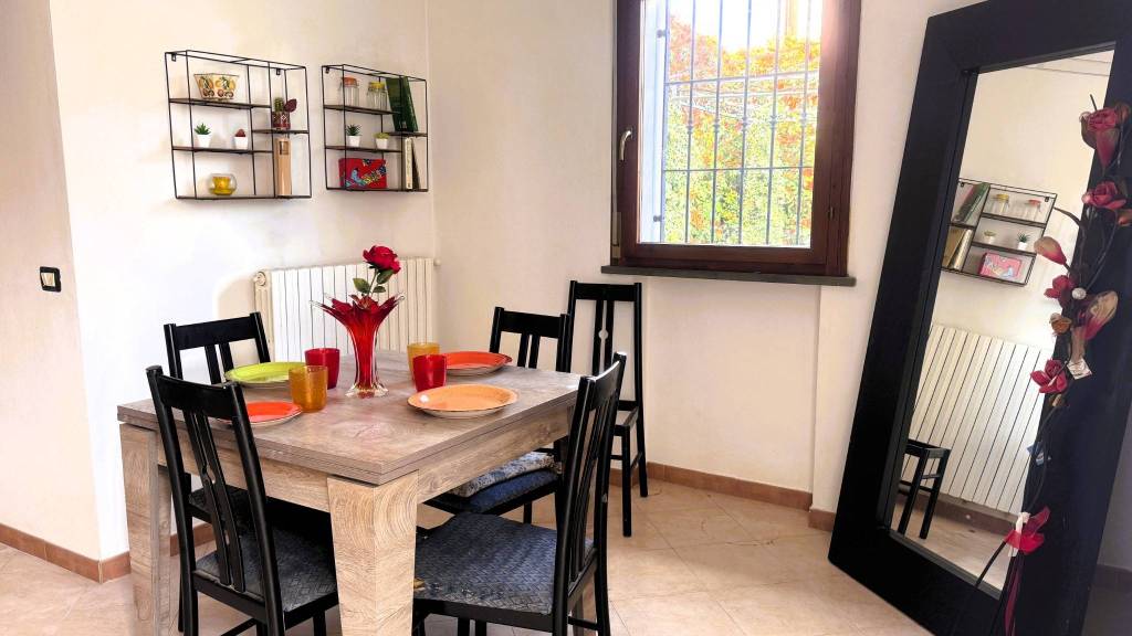 appartamento in vendita a Colorno in zona Vedole