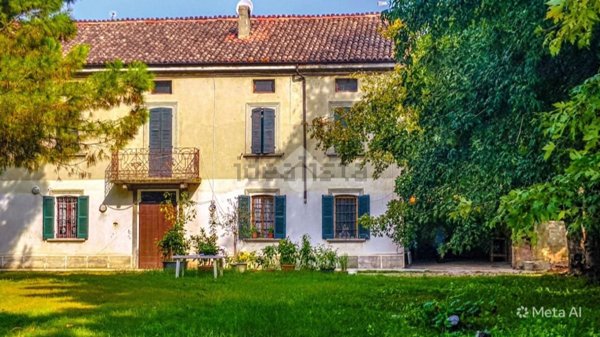 casale in vendita a Colorno