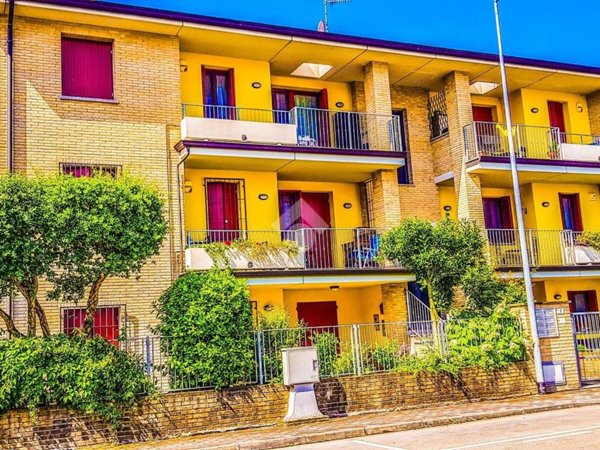 appartamento in vendita a Colorno in zona Vedole