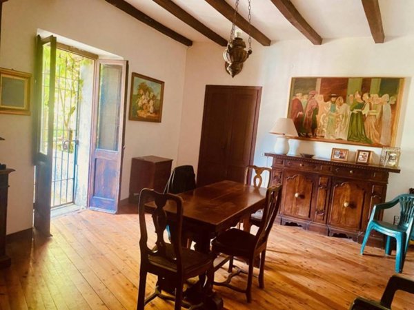 casa indipendente in vendita a Compiano