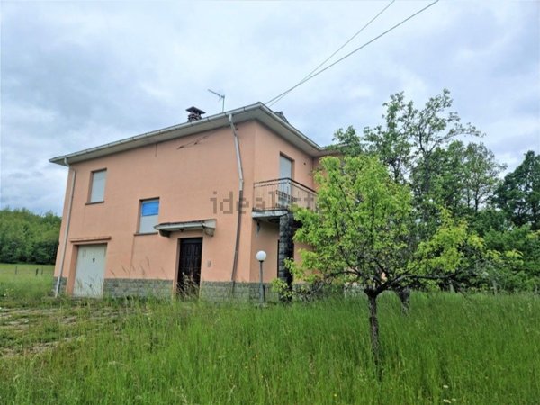 appartamento in vendita a Compiano
