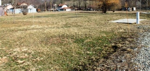 casa indipendente in vendita a Compiano