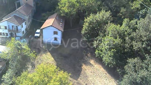 casa indipendente in vendita a Compiano in zona Rio