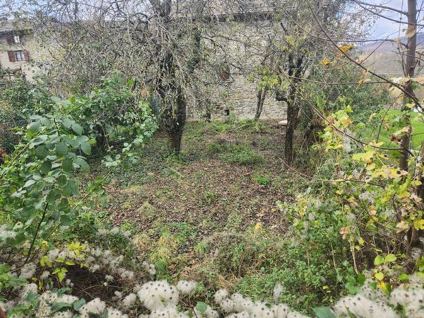 appartamento in vendita a Corniglio in zona Bosco