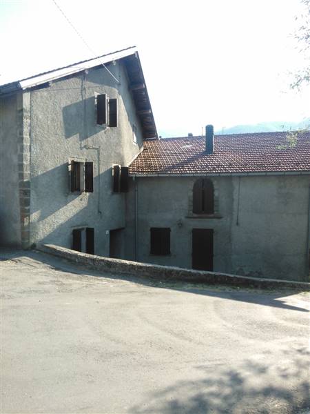 casa indipendente in vendita a Corniglio in zona Bosco