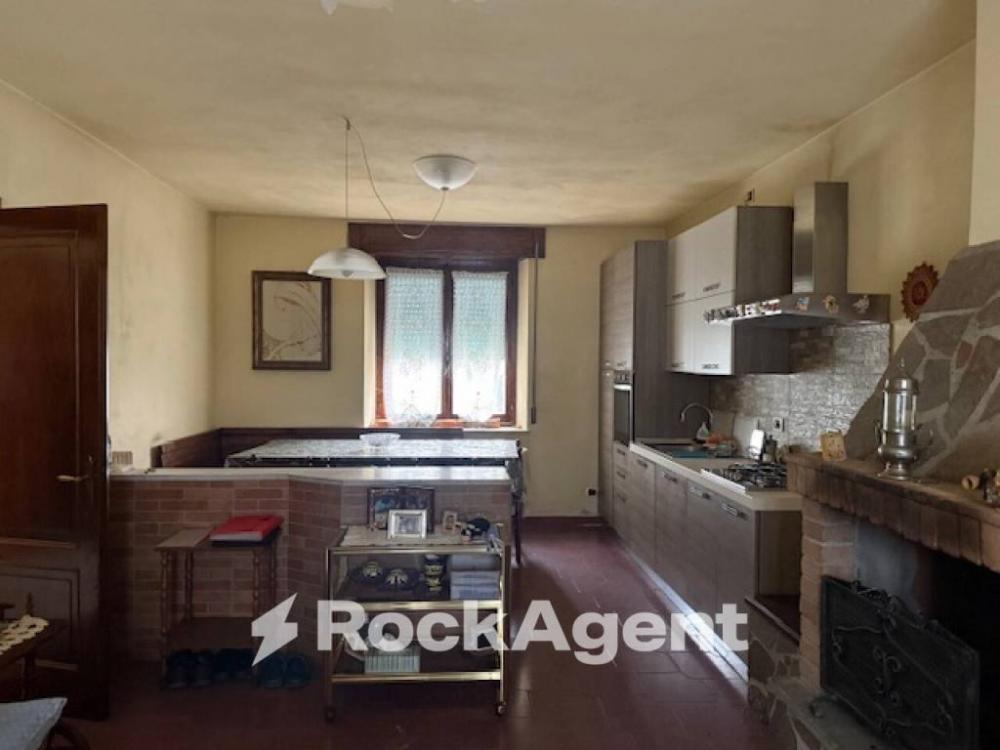 casa indipendente in vendita a Corniglio in zona Vestola