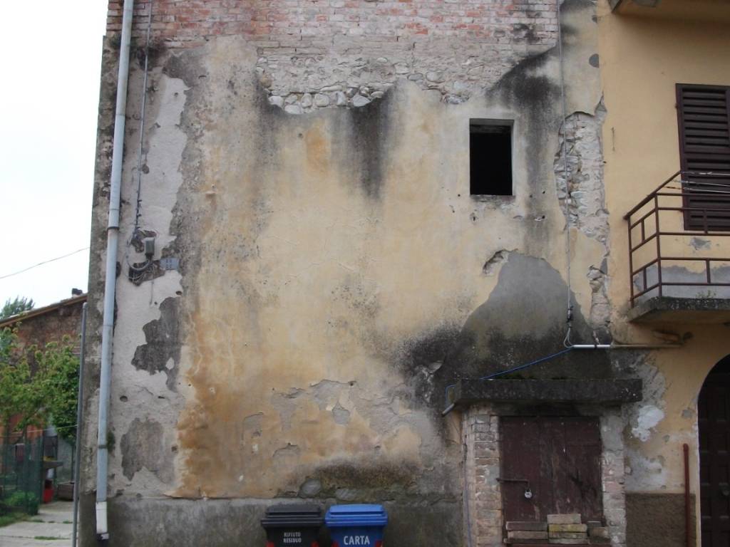 casa indipendente in vendita a Felino